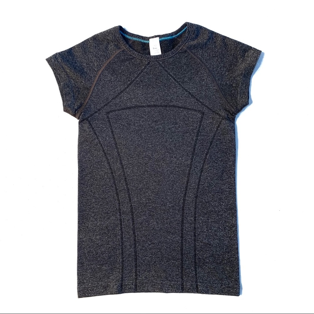 Ivivva Shirt Sleeve Swiftly Tech Tee